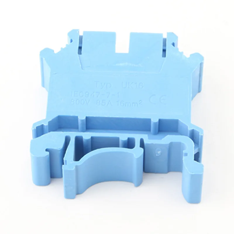 Blok zacisków na szynę DIN 16N w Wielkiej Brytanii